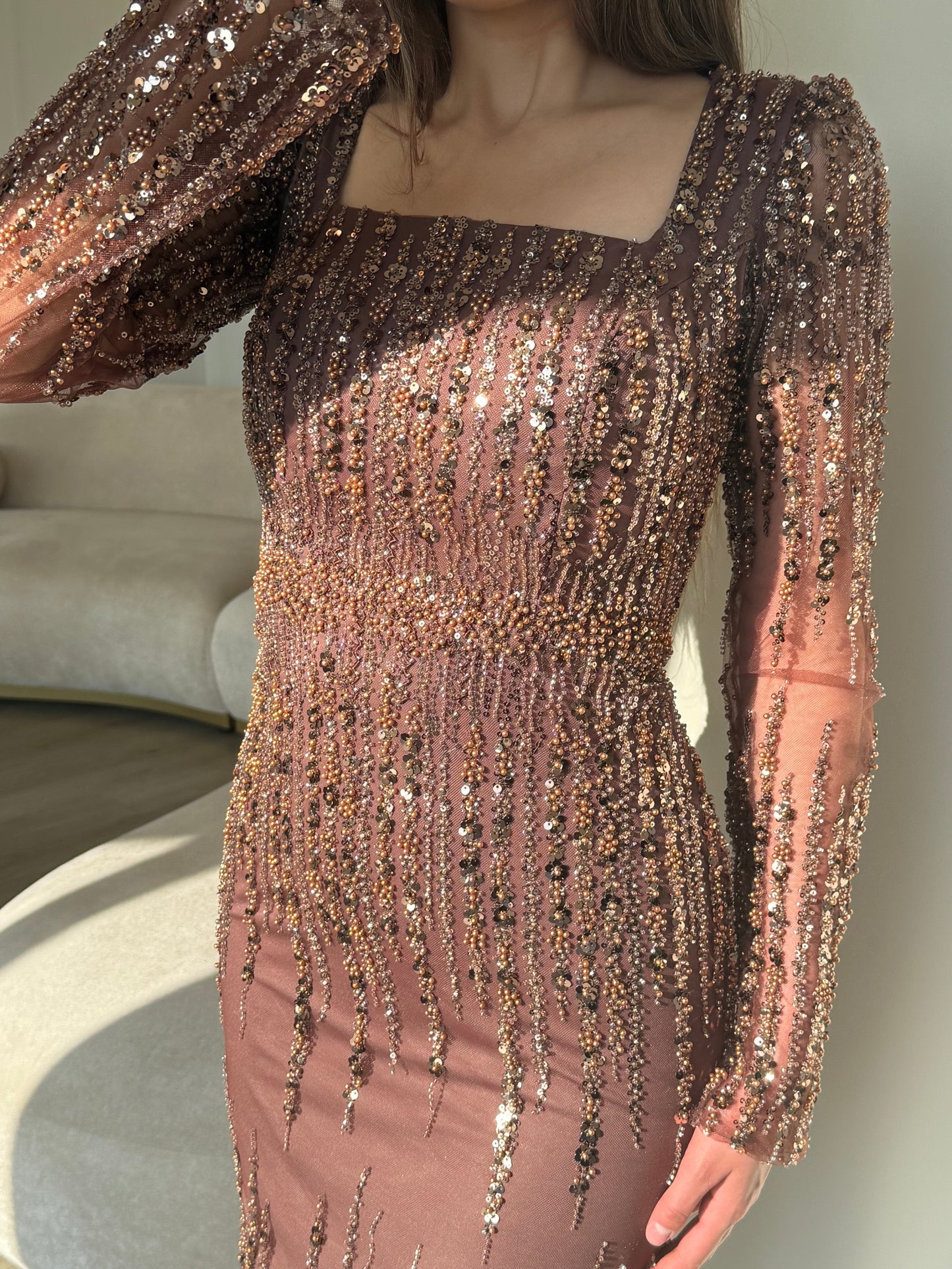 The Mirsu dress brown