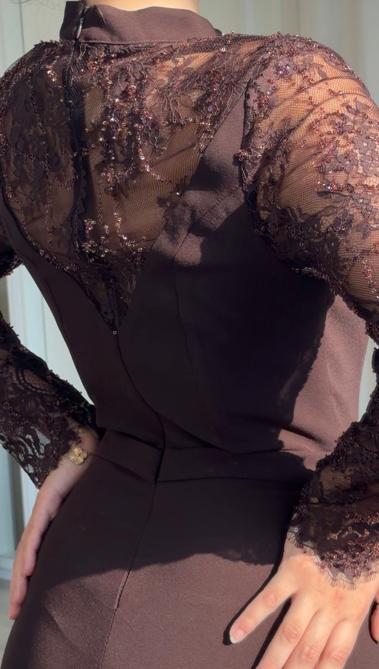 The Laveya dress brown