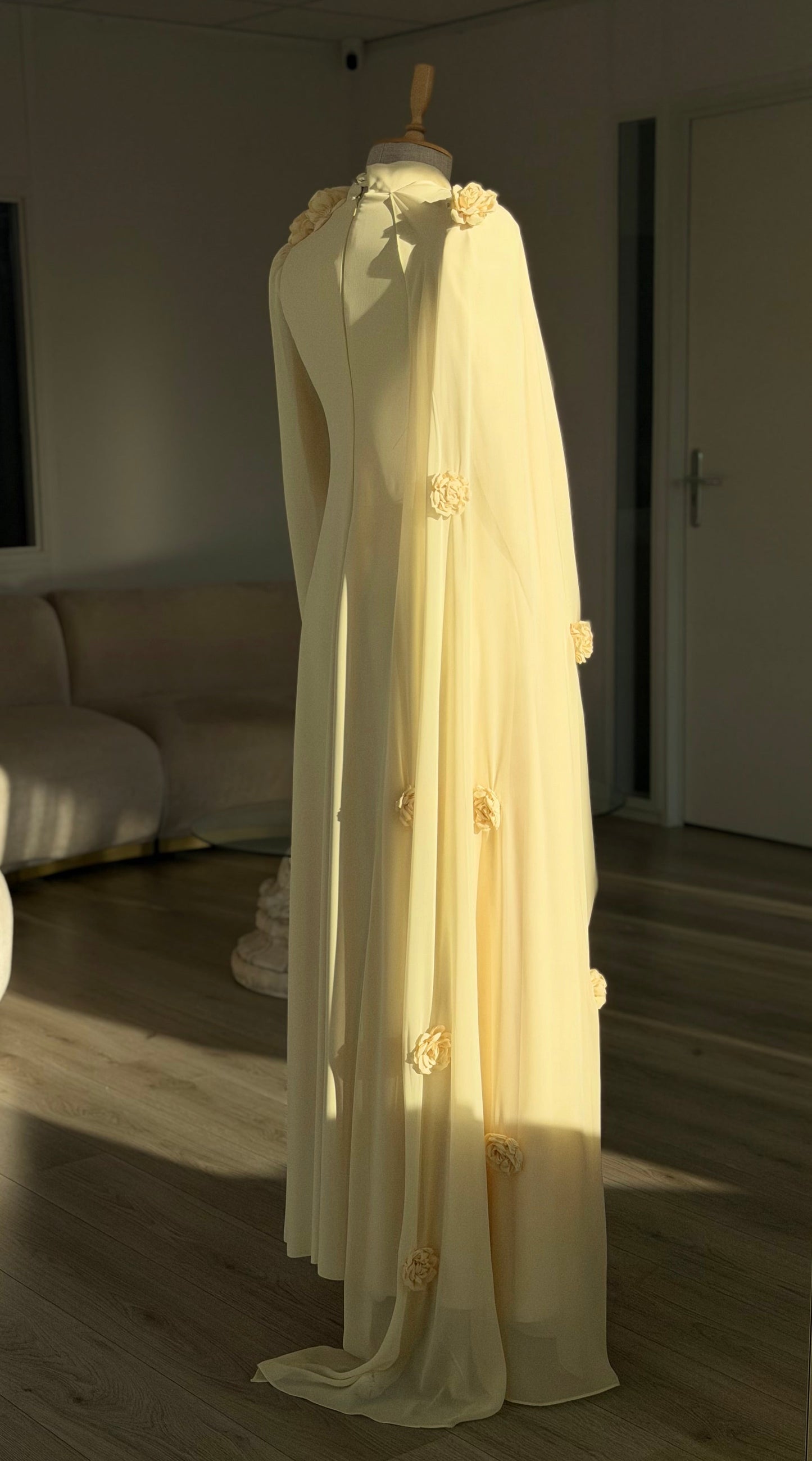 The Iris dress butter yellow