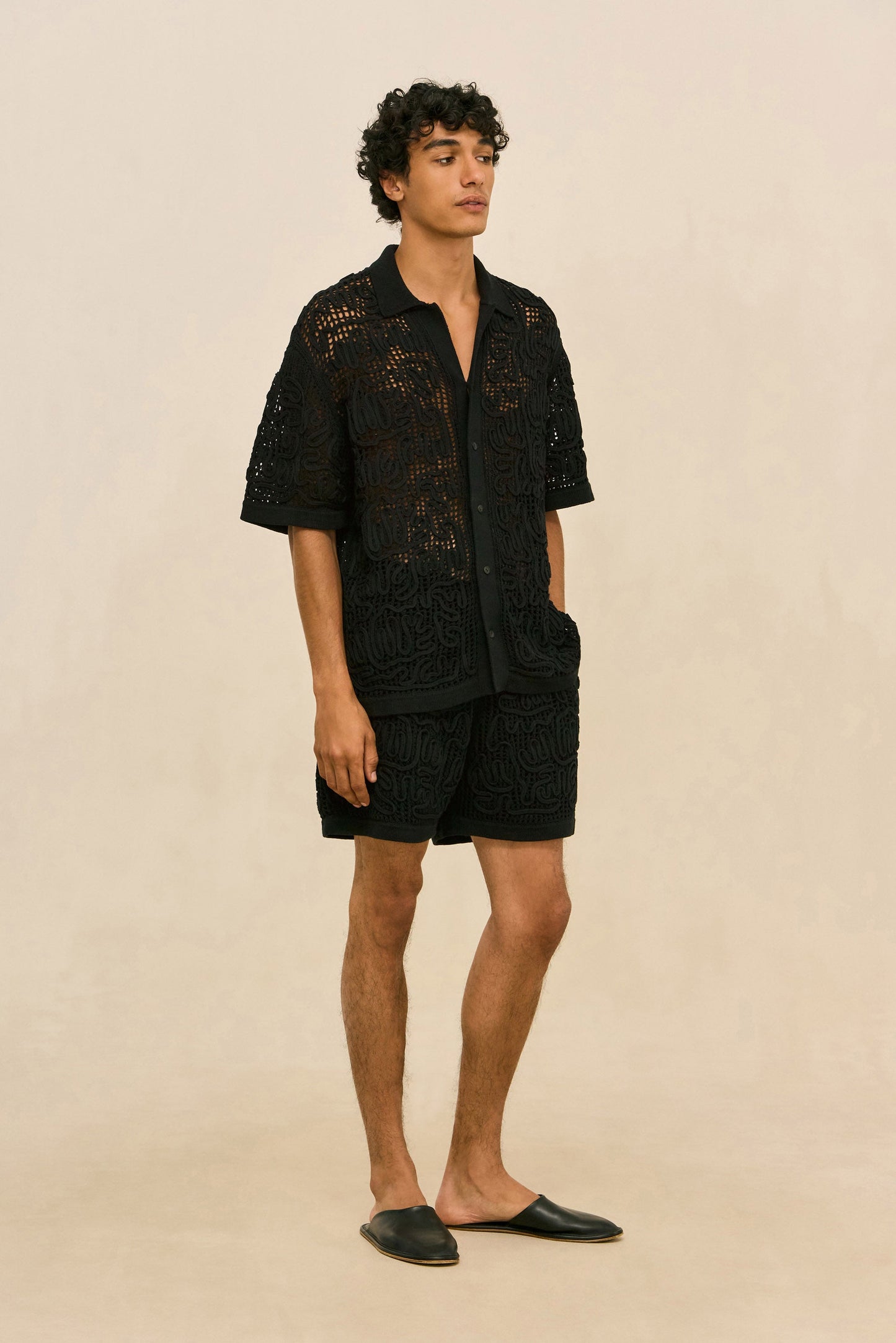 CRETA CROCHET SHORT - BLACK