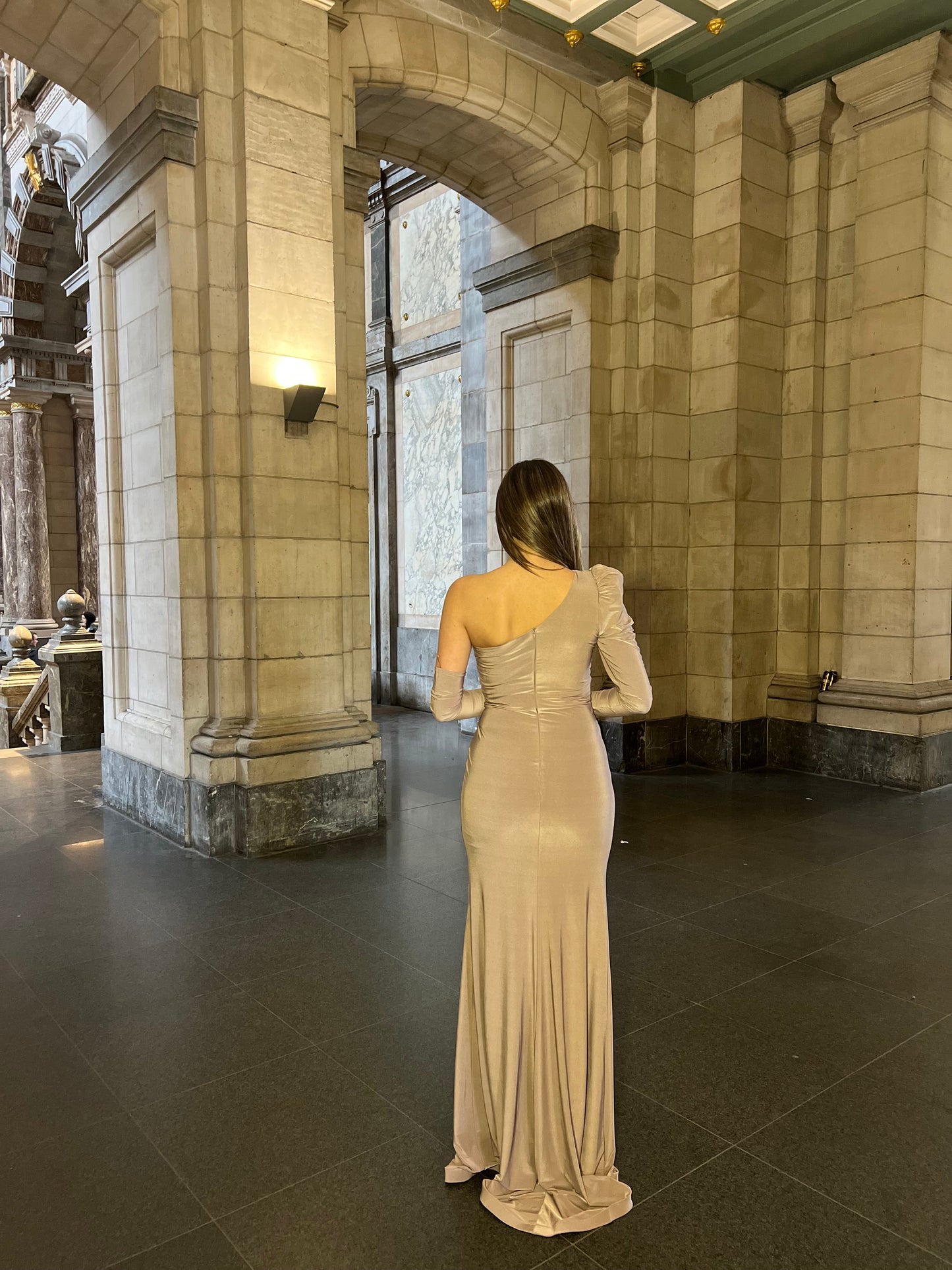 The Melissa dress taupe