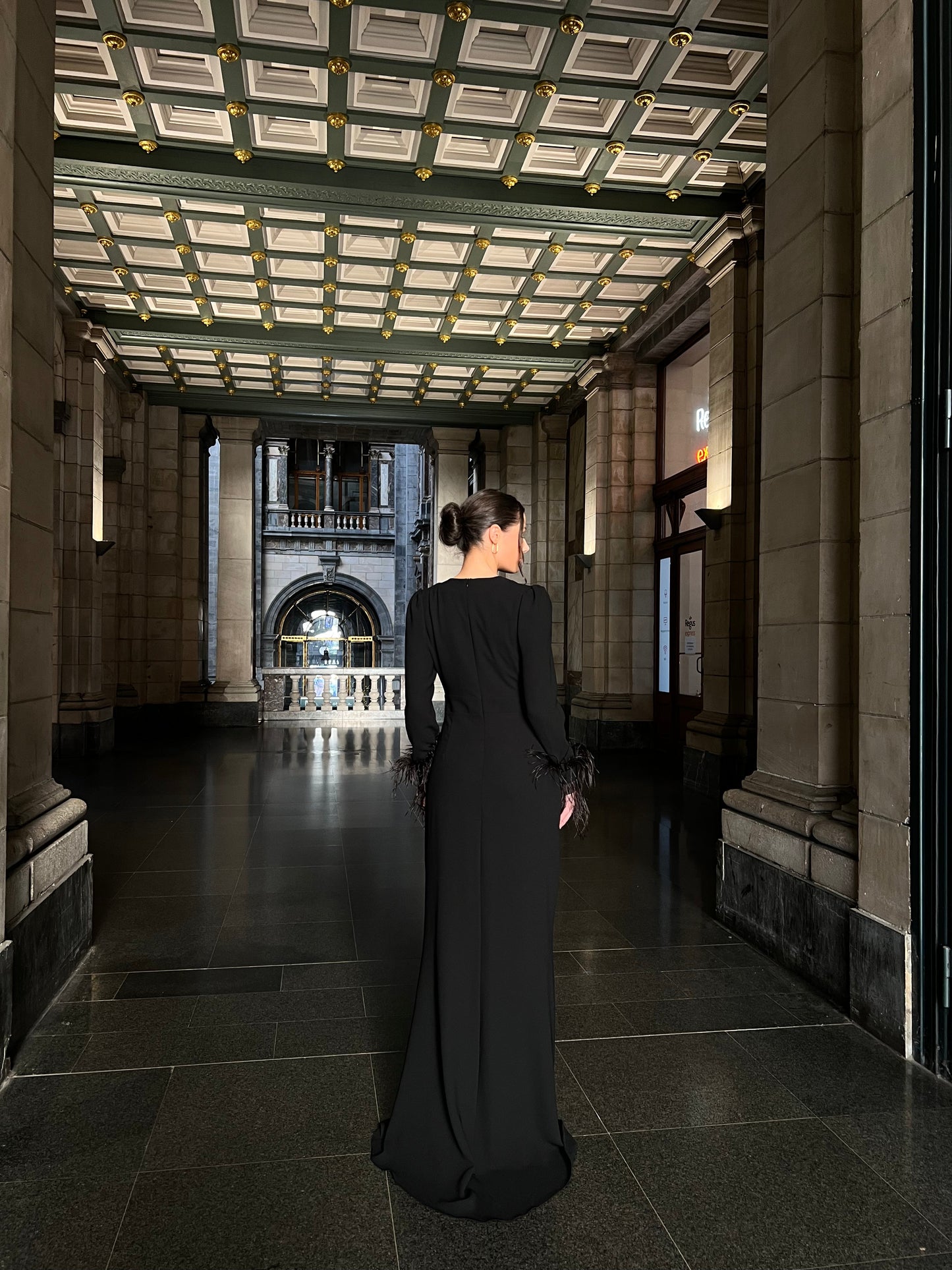 The Eliya dress black