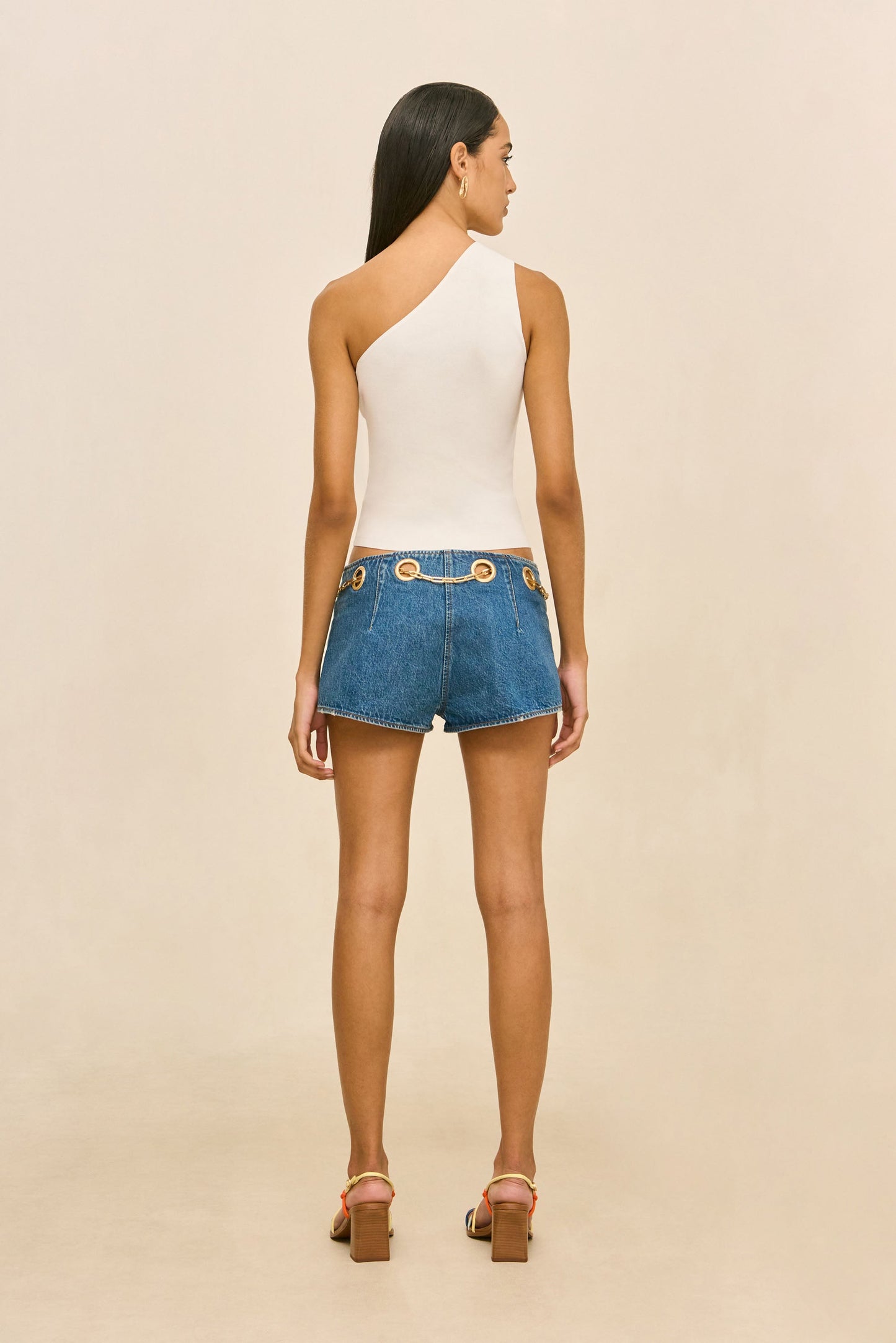 BABA SHORT - MEDIUM WASH BLUE