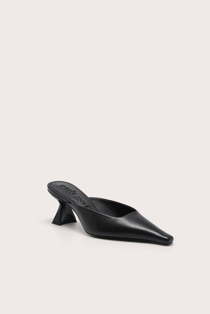 ASTER MULE - BLACK