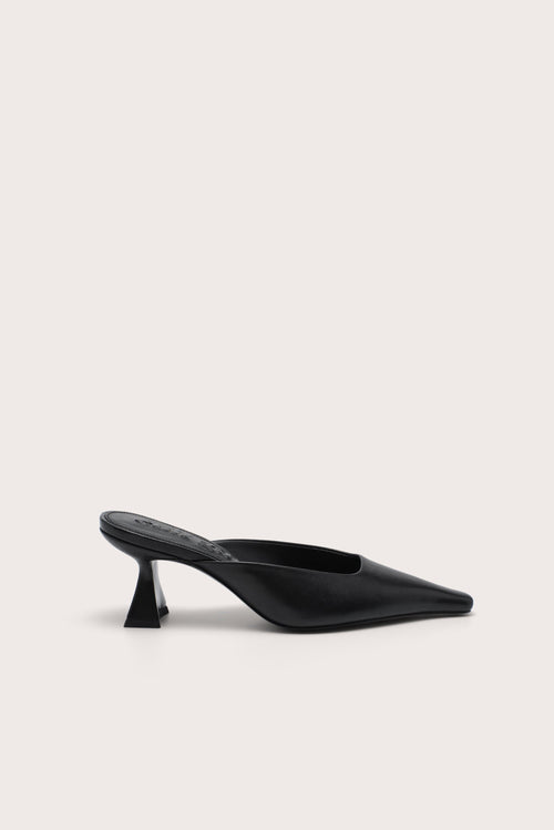 ASTER MULE - BLACK