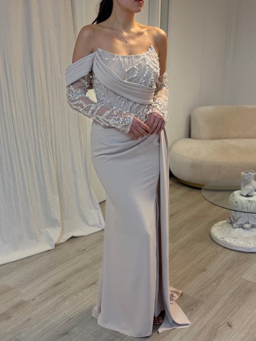 The Elanur dress beige
