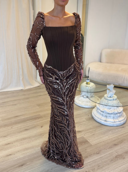 The Lara dress dark brown