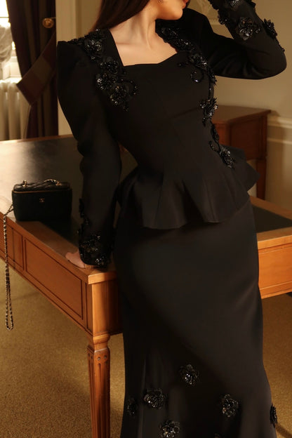 The Eliana suit black