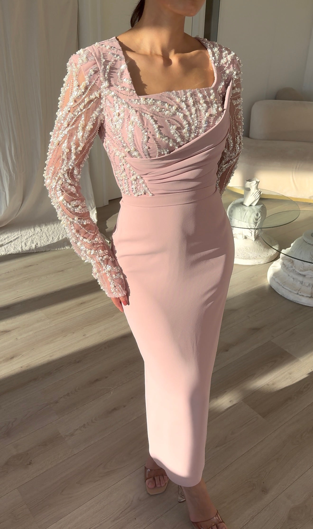 The Evona midi dress soft pink