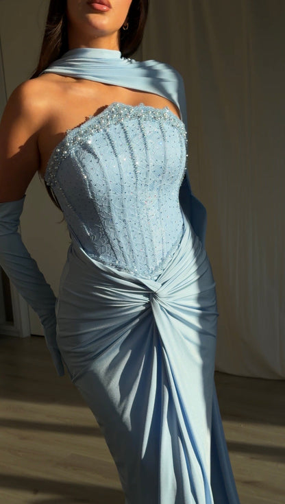 The Dora dress baby blue