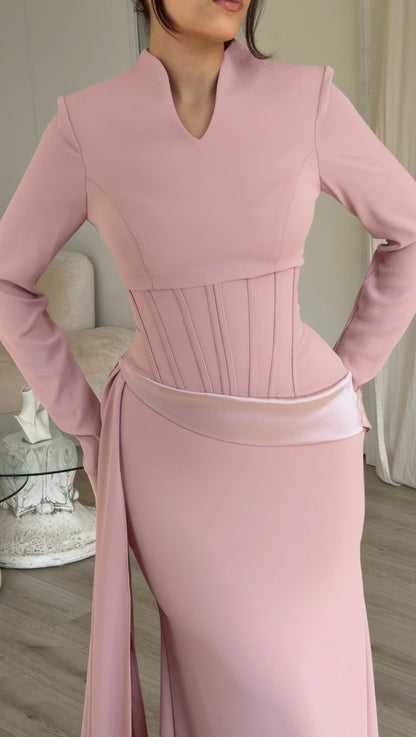 The Narè dress