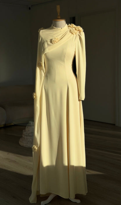 The Iris dress butter yellow