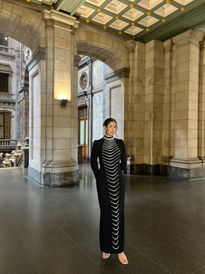 The Bahar dress black