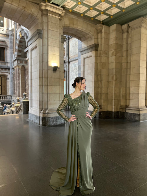 The Sahra dress khaki he