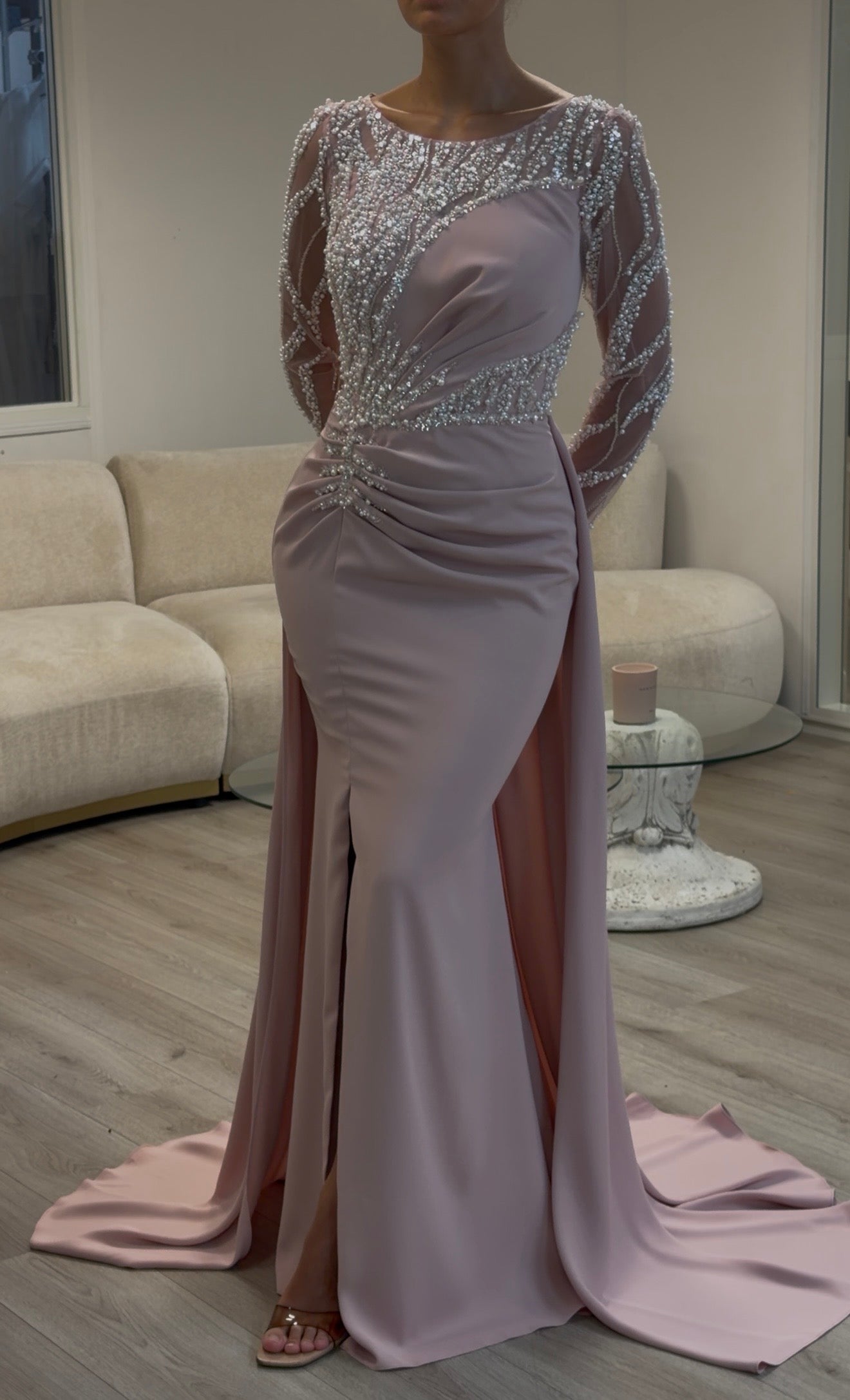 The Nevra dress soft pink