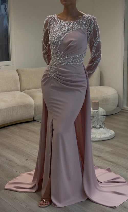 The Nevra dress soft pink