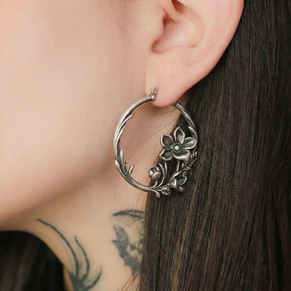 BLOSSOMING VINE EARRINGS