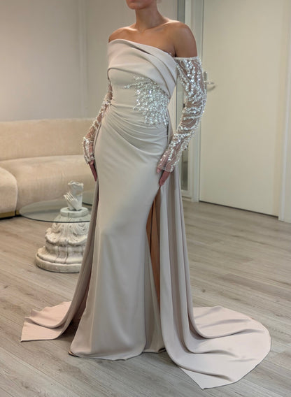 The Minara dress beige
