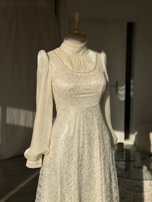 The Mislina dress ivory