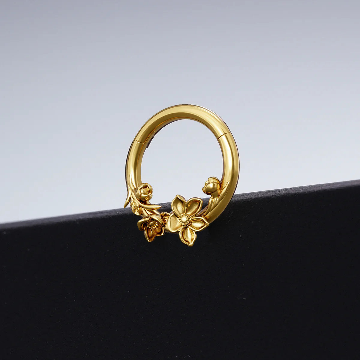BLOSSOMING VINE CLICKER