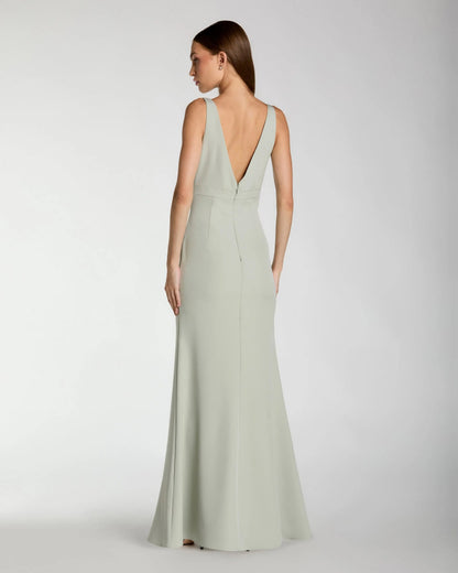 Light Green Crepe V-Neck Mermaid Gown with Bow