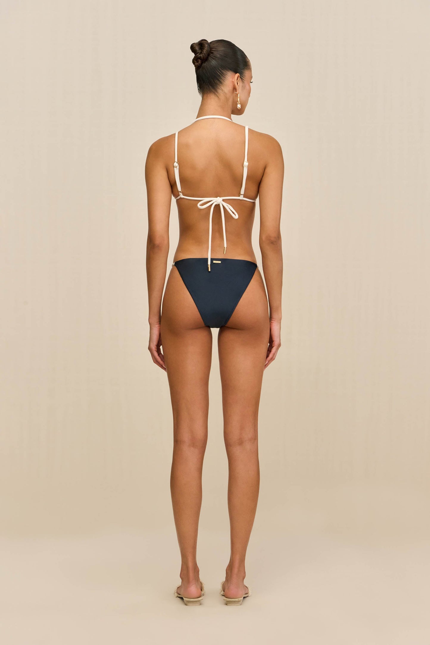 CHRISSY BIKINI TOP - DEEP LAKE