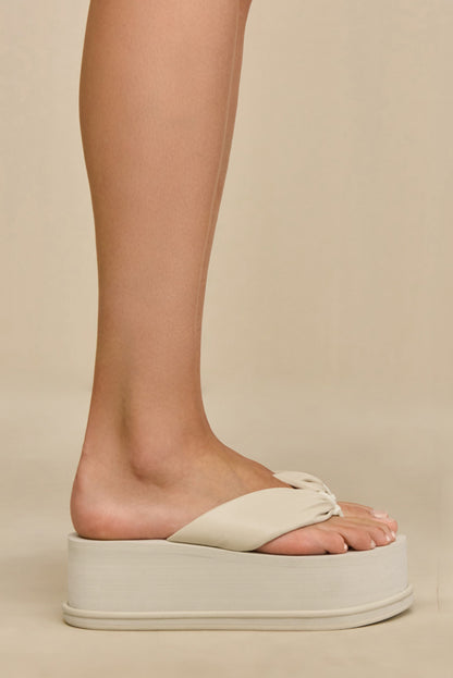 CG PLATFORM - OFF WHITE