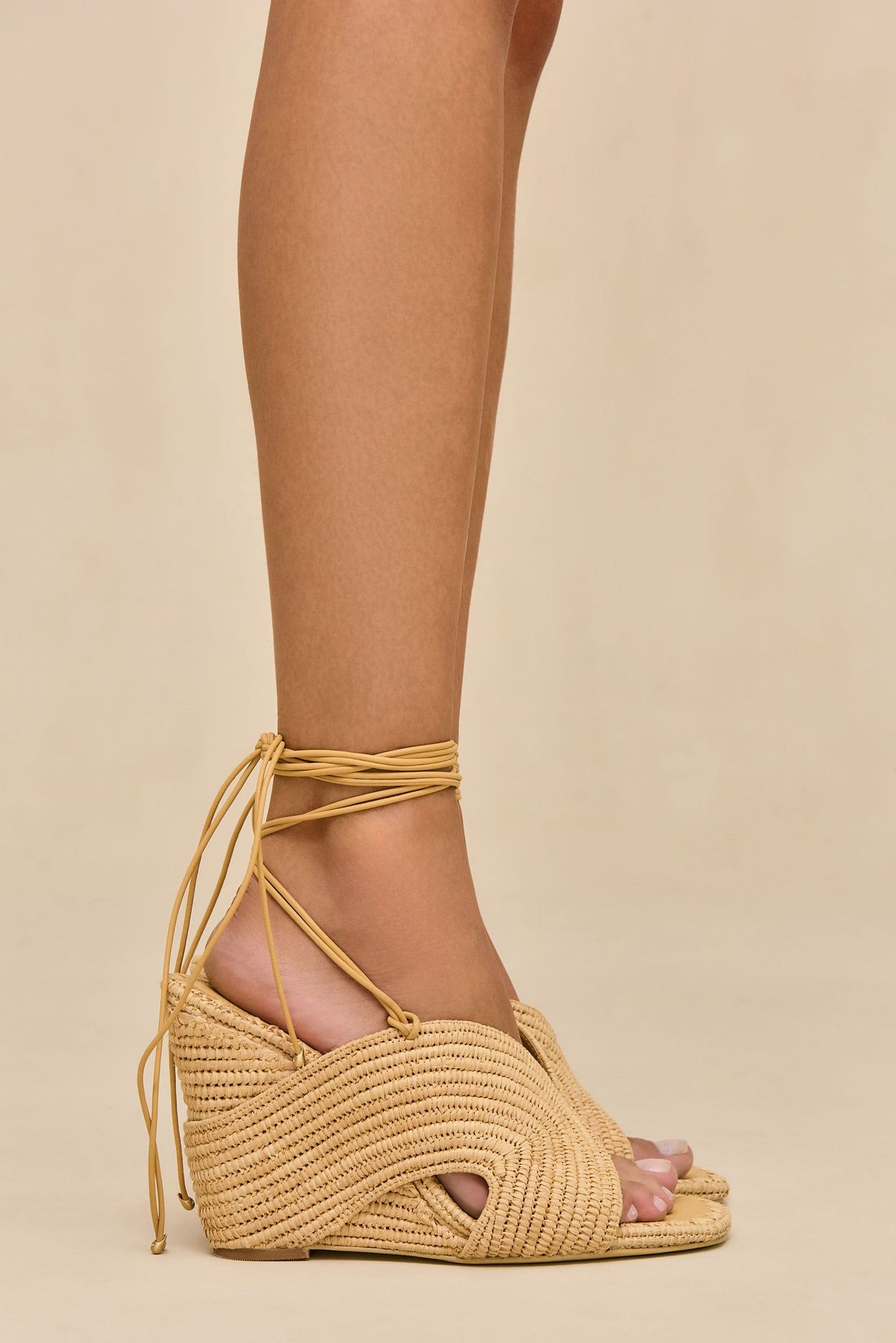 TOBI WEDGE SANDAL - NATURAL