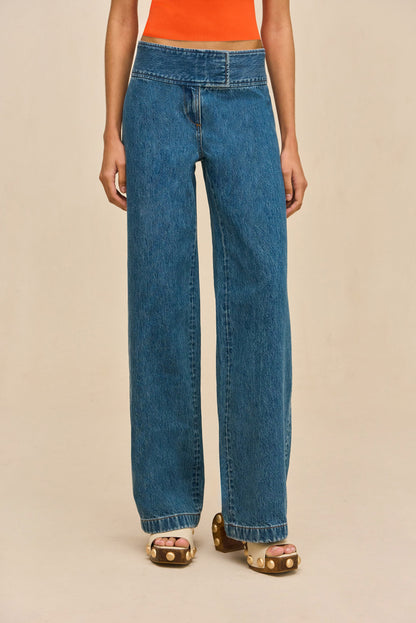 YAEL PANT - MEDIUM WASH BLUE