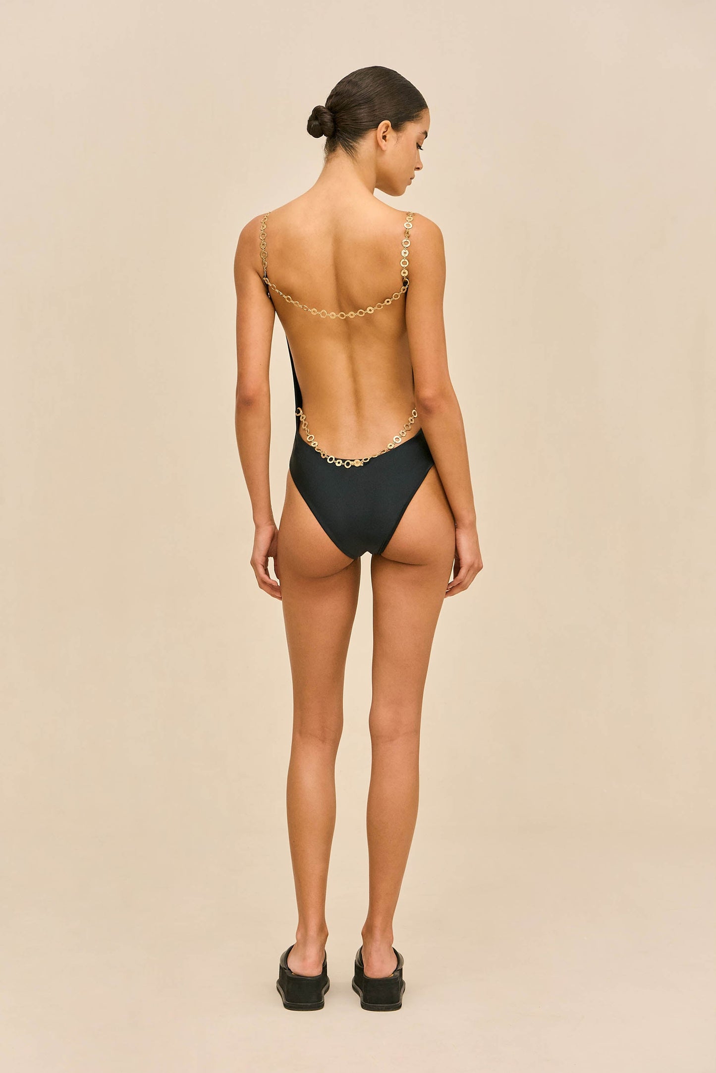 SIYA ONE PIECE - BLACK