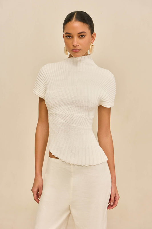 ANNEMIE KNIT TOP - OFF WHITE