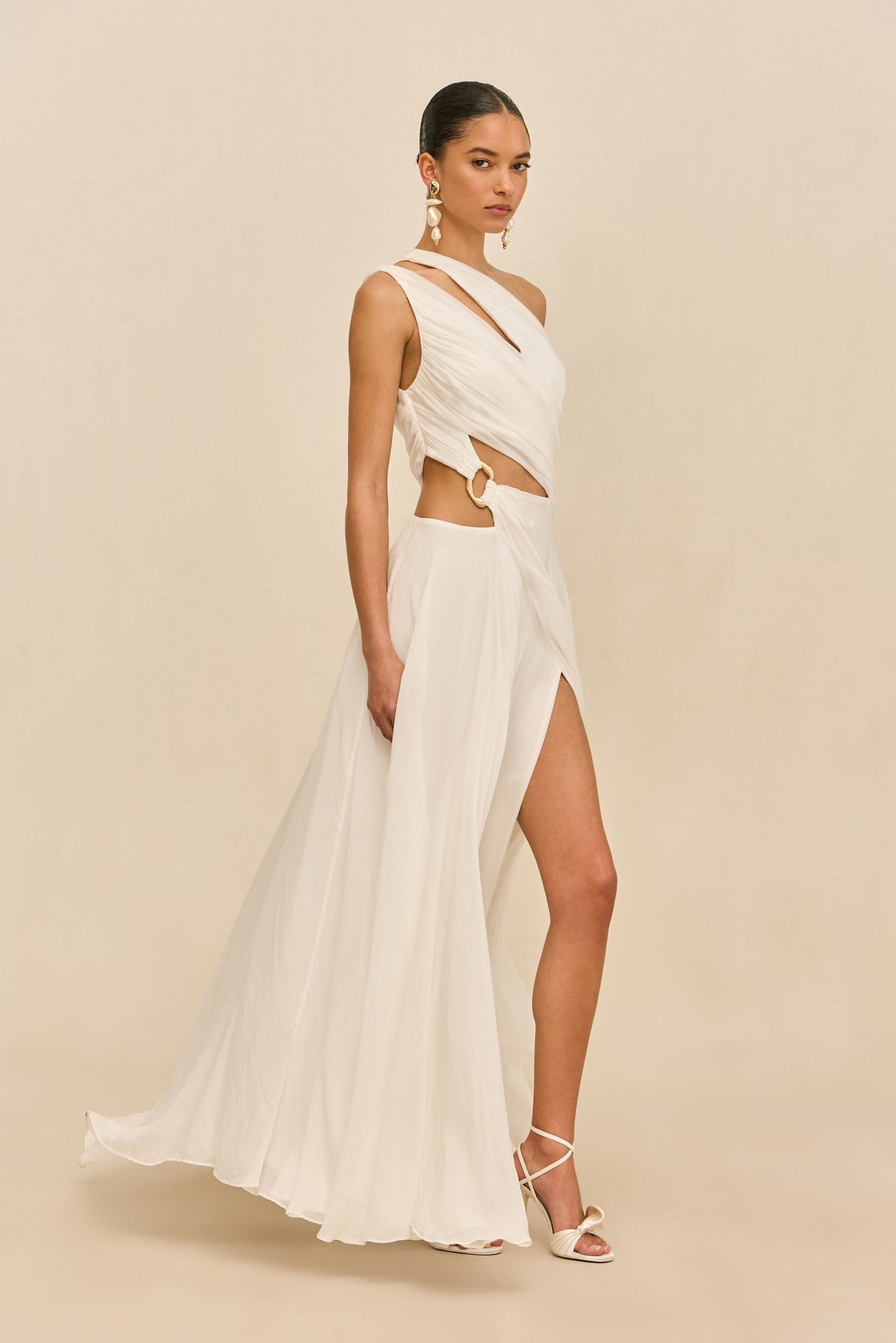 ZAN GOWN - OFF WHITE
