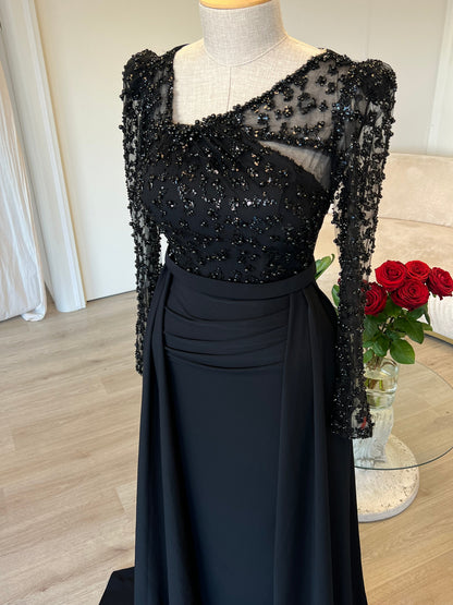 The Zara dress black