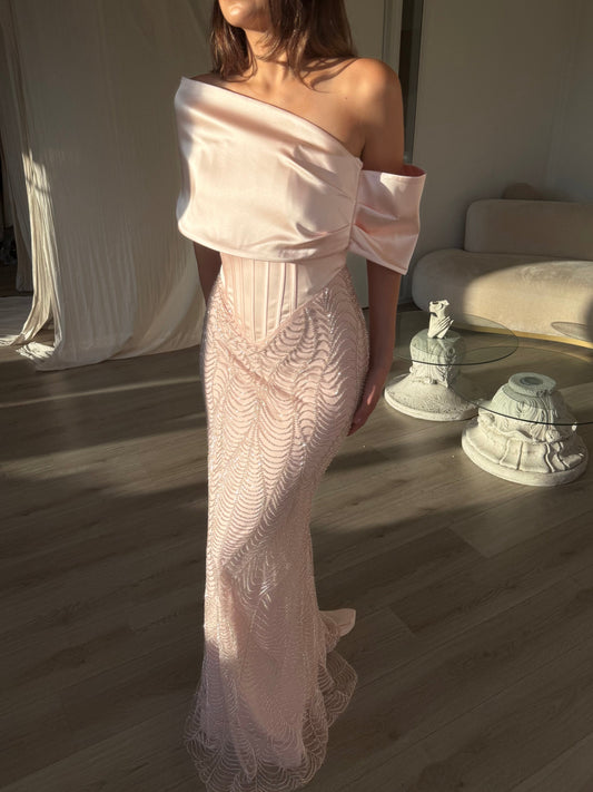 The Desna dress soft pink