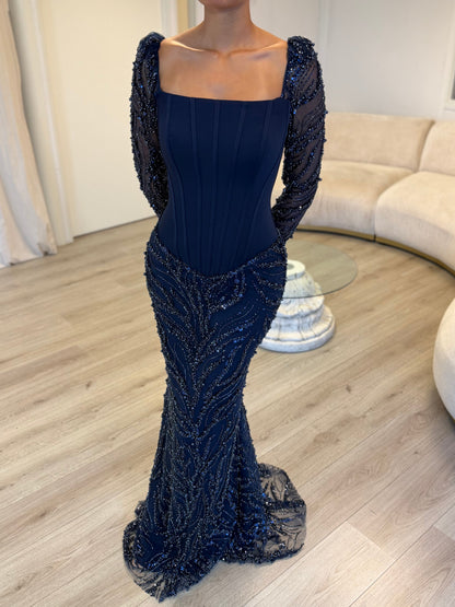 The Lara dress navy blue