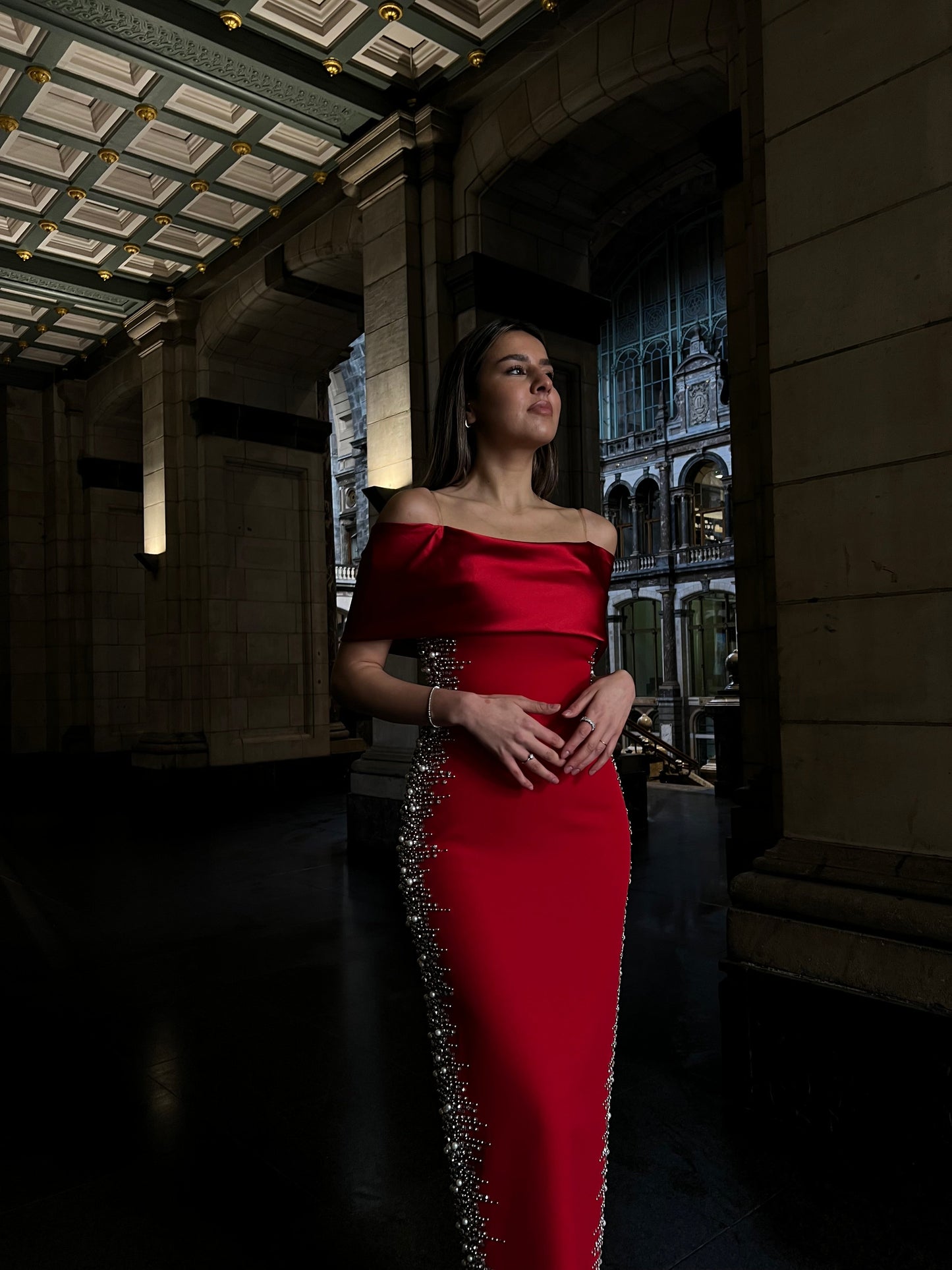 The Meral dress red