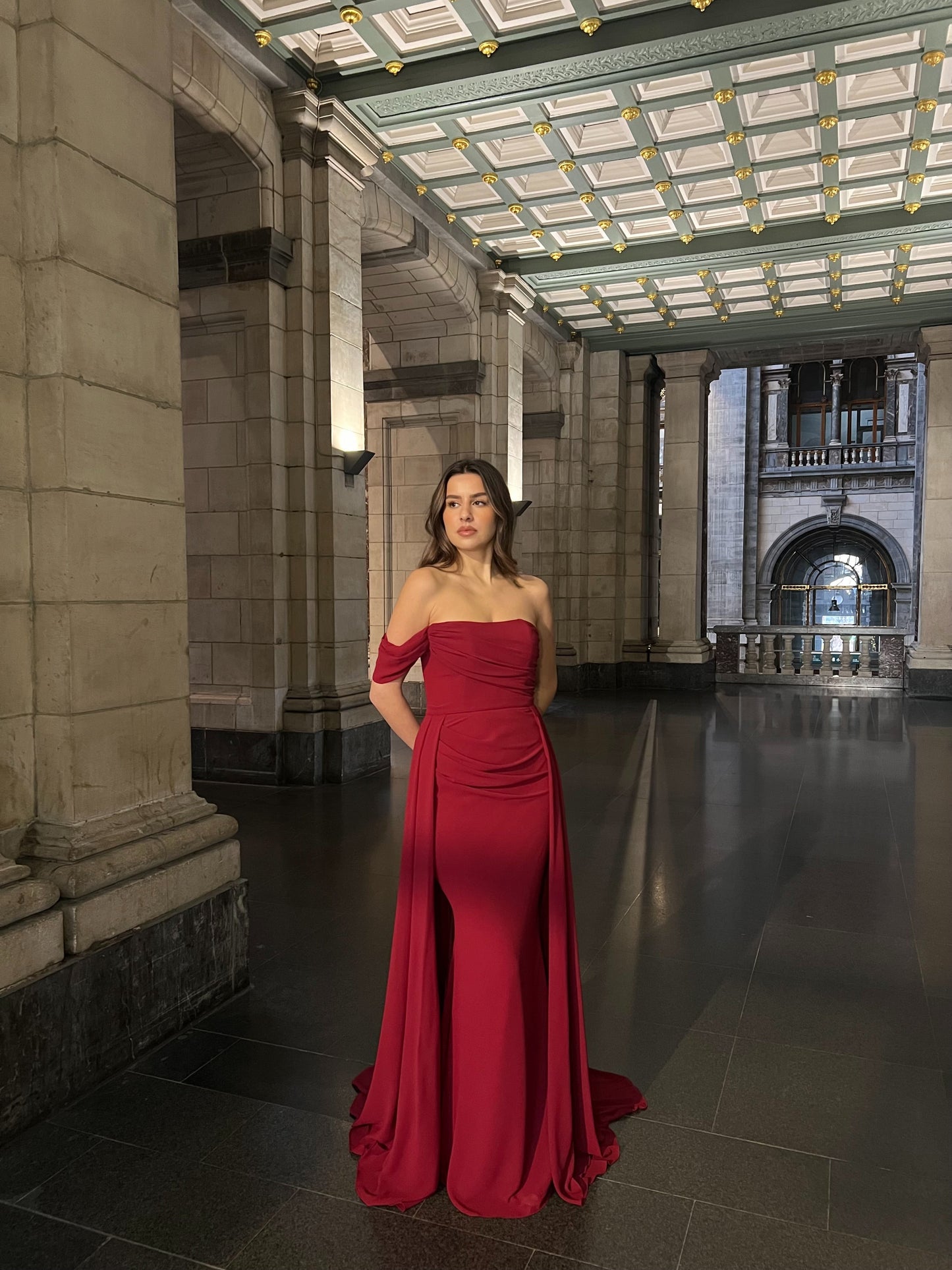 The Elvana dress burgundy