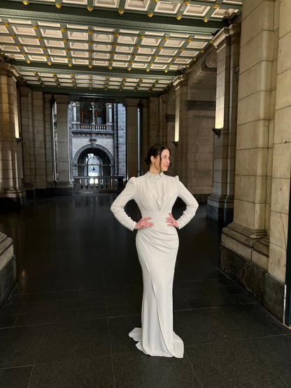 The Azura dress beige