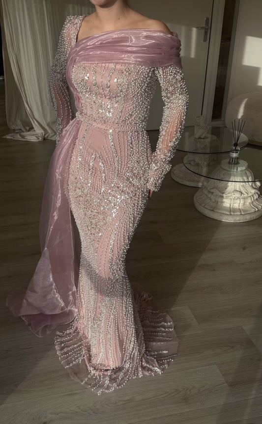 The Lora dress soft pink