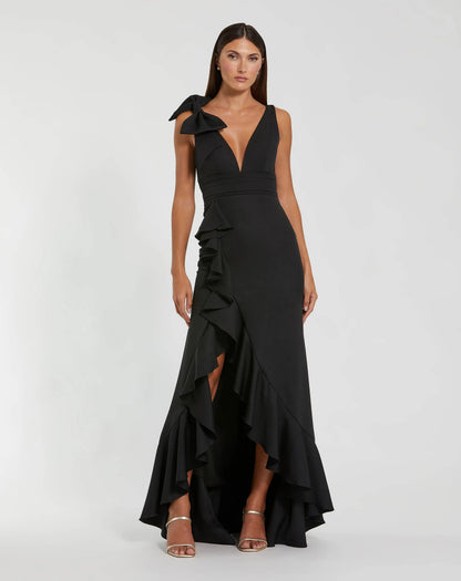 Black Sleeveless Ruffled V-Neck Gown With Bow