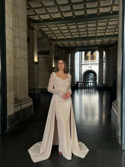 The Asena dress beige