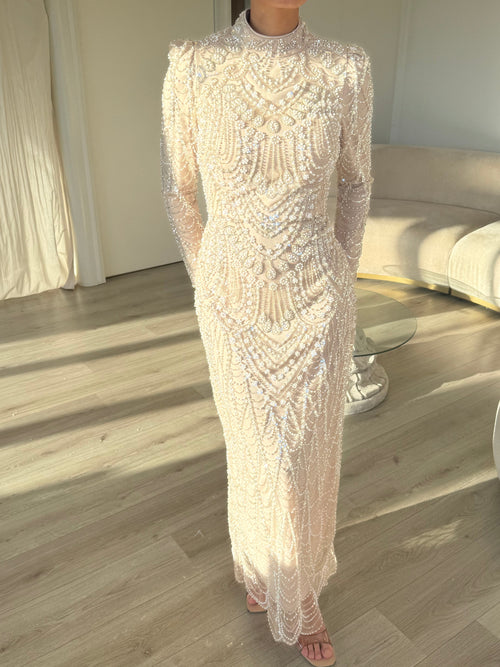 The Berla dress beige