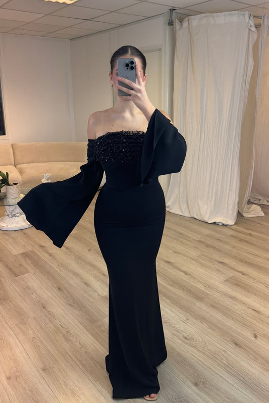 The Nara dress black