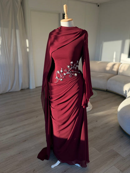 The Zehra dress burgundy