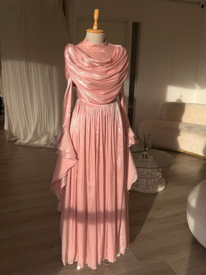 The Eliaana dress pink