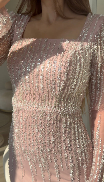 The Mirsu dress soft pink
