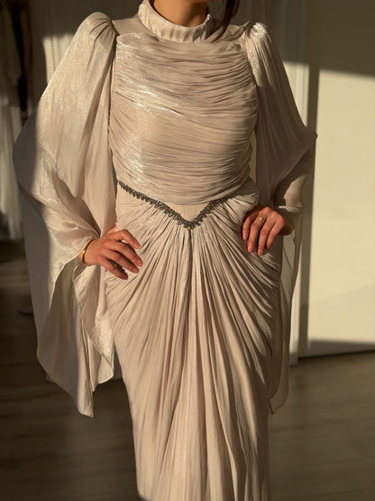 The Sofina dress beige