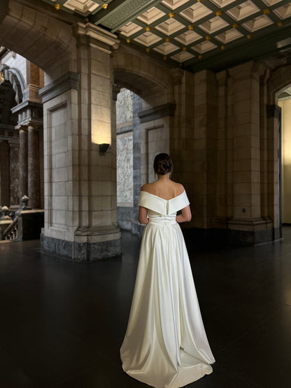 The Amara dress