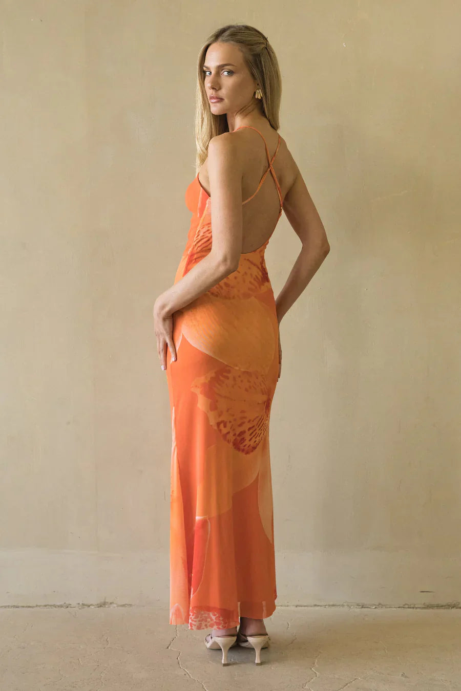 Chelley Keyhole Maxi Dress