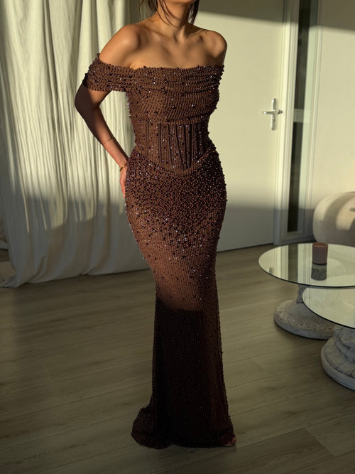 The Elira dress brown